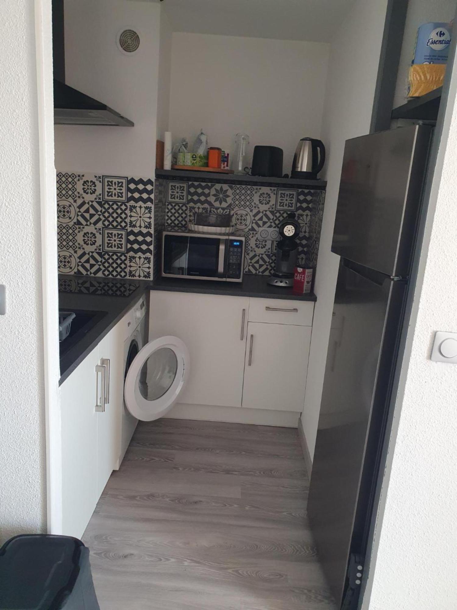 Les Terrasses De La Baronnie Appartement Climatise Avec 1 Chambre Et Piscine Ouverte Du 28 Mai 2025 Au 28 Septembre 2025 Le Grau-du-Roi Eksteriør billede